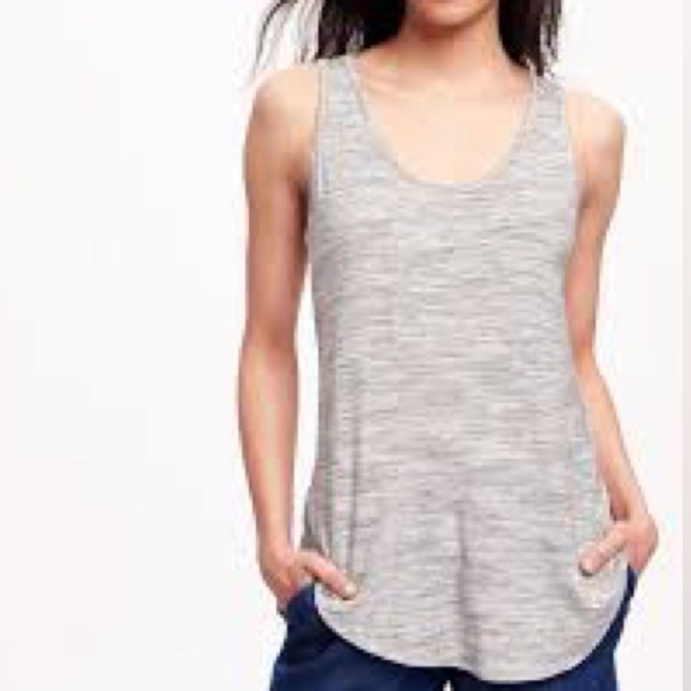 Relaxed Curved Hem Space Dye Marled Gray Scoop Neck Sleeveless Tank Top Medium